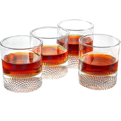 The Wine Savant Golf Ball Whiskey Glasses Set of 4-8oz Golf Gifts - Unique Whiskey Golf Glasses Set - Golf Gifts For Men & Women - Gifts for Golfers Golf Accessories Golf Ball Glasses (4 pack)