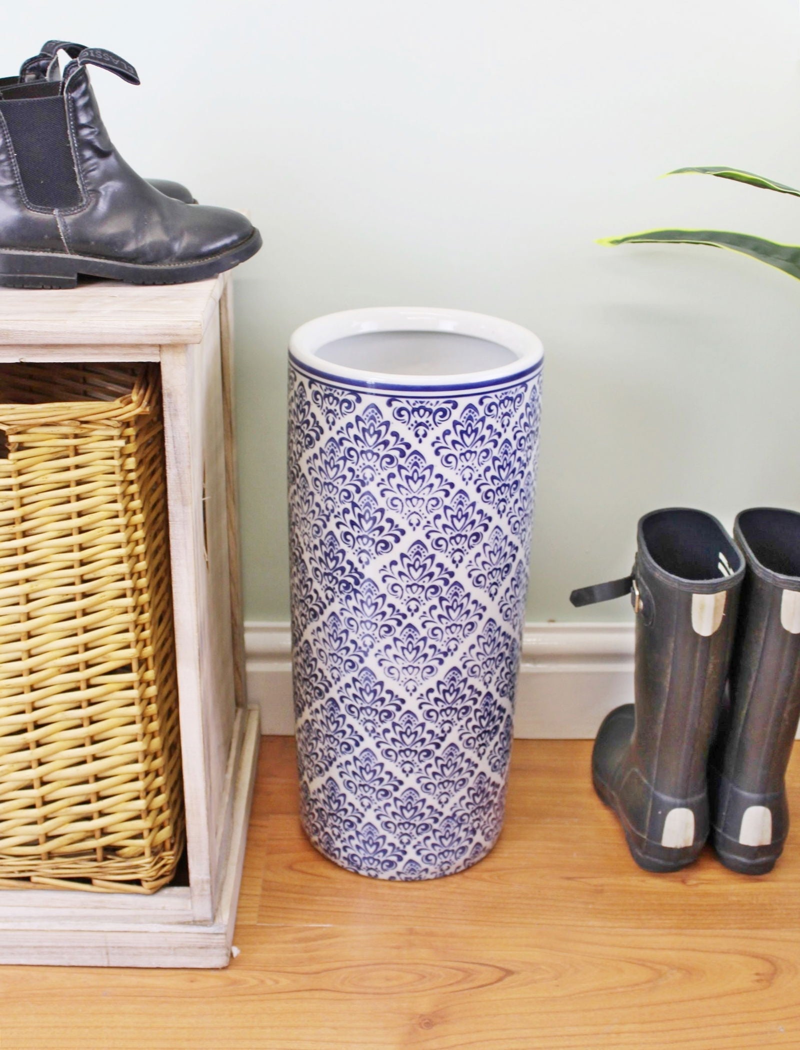 Umbrella Stand, Vintage Blue & White Pattern Design-2
